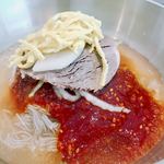 손수헌 - コチジャンモリッと梨も入った冷麺様～