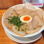 彩龍一番 - 2018年9月　ラーメン肉まし（800円）