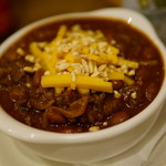 CRUZ BURGERS & CRAFT BEERS - チリビーンズ