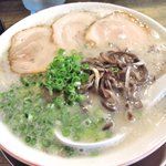 博多味玉入りラーメン \700