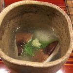 津の守坂 小柴 - 鱧と原木椎茸のくず餡？