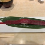 寿司の美登利 - 大間産生本鮪 特大赤身 300円