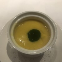 個室中華 頤和園 溜池山王店 - 