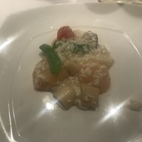 個室中華 頤和園 溜池山王店 - 