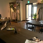 a.cafe - 店内