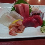 刺身盛り合わせ