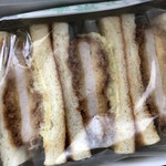 ヨシカミ - ロースカツサンド（700円程度だったような）