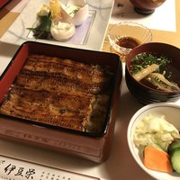 鰻割烹 伊豆栄 本店 - 