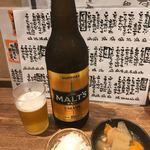 炭火焼鳥 とさか - 瓶ビール大瓶とお通し
            