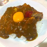 レストランいづみ - さらに生玉子&メンチカツ1切れ付