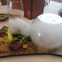 イル ギオットーネ 京都本店 - 鰹のカルパッチョ 夏野菜のグレッグサラダ 生姜の泡鰹のカルパッチョ 夏野菜のグレッグサラダ 生姜の泡
