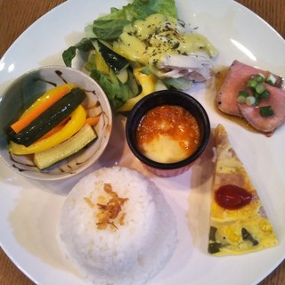 食堂かふぇ 空飛ぶ猫_1