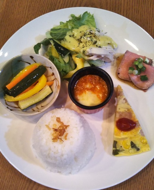 食堂かふぇ 空飛ぶ猫 北四番丁 | 仙台のカフェ・食堂