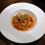 Italian Bar Spello - パスタ　ベーコンときのこのトマトソース