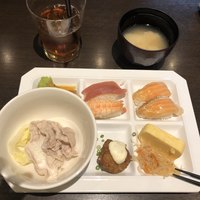 リュクス ダイニング ハプナ - 