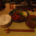 Kurarishokubou - トマトソースのハンバーグ
