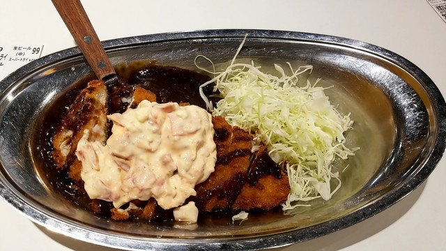 ゴーゴーカレー 神田駅南口パーク>