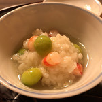 御料理 寺沢 - 車海老と藤九郎銀杏の飯蒸し