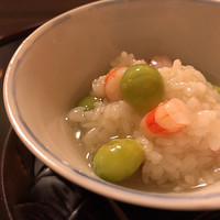 御料理 寺沢 - 車海老と藤九郎銀杏の飯蒸し