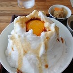 Kamakura Ya - たまり醤油で、メレンゲの富士山