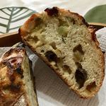 パンやきどころ RIKI - ドライフルーツや鳴門金時がたっぷり！