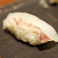 すし屋のさい藤 札幌本店 - ヒラメ