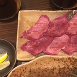 Yakiniku Yocchan - 肉