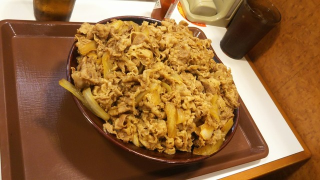 キング牛丼 税込1140円 にトッピングが出来るのを 初めて知りました By 堀井茂好 すき家 463号さいたま大門店 東川口 牛丼 食べログ