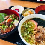 花 - のどぐろ丼うどん付き¥1000