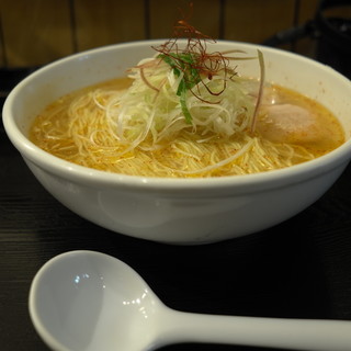 麺屋海神 新宿店