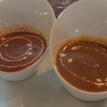 南インド料理　ＣＨＥＮＮＡＩ - セットのカレー          今回はキーマとチキンを選択！