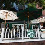 カウカウ　カフェ - 店舗外観（テラス席）