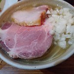 いかれたヌードル フィッシュトンズ - 冷塩煮干しラーメン