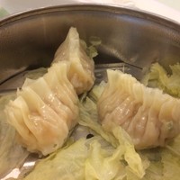 後楽園飯店 - フカヒレ入り蒸し餃子