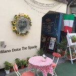 ミラノ ドルチェ トレ・スパーデ - 外観