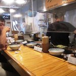 とんぴととりの光龍益 - カウンター席