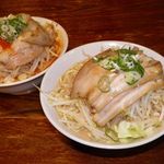 らーめんでぽっと - からし豚そば、豚そば