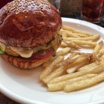 THE GREAT BURGER - 