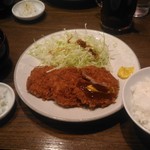 勝烈庵 相鉄ジョイナス店 - ひと口カツ定食 1,300円