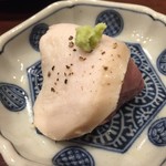 鳥田中 - 本日のお通し2　レバーと胸肉の真空調理　生に見えますがきちんと火が通っていて滑らかでとても美味しいです