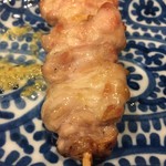 鳥田中 - あまりに美味しかったのでももをおかわり　あえて塩でいただきやす