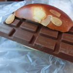 グテ　３０３円