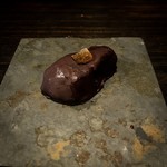 Si - あん肝のチョコレートボンボン