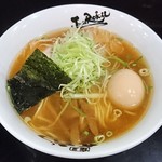 麺屋 丈六 - 秋刀魚醤油（750円）