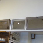 センキヤ - 厨房側の窓