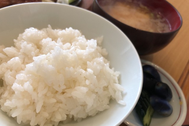 左雨 - 七日町（食堂）の写真
