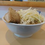 らーめん影武者 - ラーメン　横から(18-09)