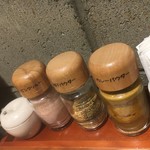 ISOGAMI　FRY　BAR - ピンクソルト、柚子パウダー、カレーパウダー