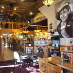 Delongs Casual Dining - 店内