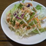 TROPICAL PARADISE - サラダは普通